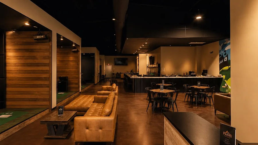 Lounge seating and the mural wall at Par 19